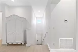 6973 Avalon Cir, Naples, FL 34112 - Photo 5