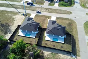 401 Kismet Pkwy E, Cape Coral, FL 33909 - Photo 25