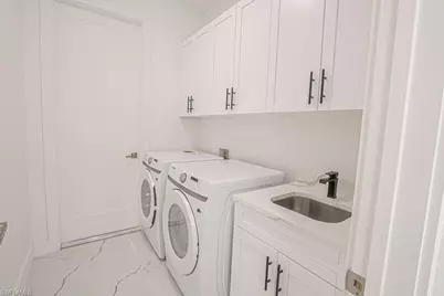 401 Kismet Pkwy E, Cape Coral, FL 33909 - Photo 33