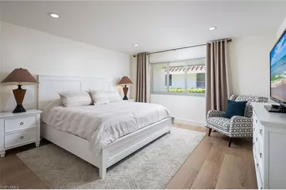 1595 Curlew Ave #4, Naples, FL 34102 - Photo 9