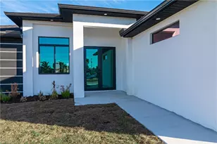 405 Kismet Pkwy E, Cape Coral, FL 33909 - Photo 11
