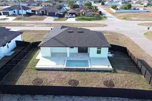 405 Kismet Pkwy E, Cape Coral, FL 33909 - Photo 41