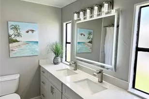 26287 Queen Mary Ln, Bonita Springs, FL 34135 - Photo 37