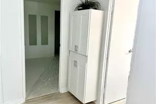 26287 Queen Mary Ln, Bonita Springs, FL 34135 - Photo 9