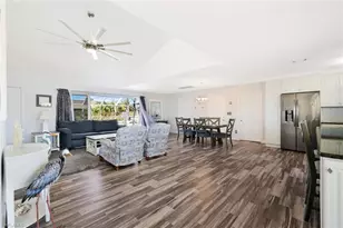 18028 Phlox Dr, Fort Myers, FL 33967 - Photo 7