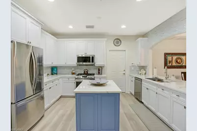 2847 Tiburon Blvd E #8-101, Naples, FL 34109 - Photo 13