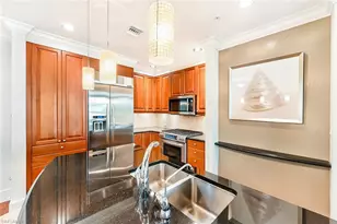 9115 Strada Pl, Naples, FL 34108 - Photo 7