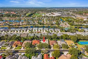 8524 Laurel Lakes Blvd, Naples, FL 34119 - Photo 39