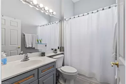 8524 Laurel Lakes Blvd, Naples, FL 34119 - Photo 23