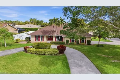 1235 Westfield Dr, Fort Myers, FL 33919 - Photo 3