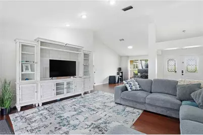 1235 Westfield Dr, Fort Myers, FL 33919 - Photo 7