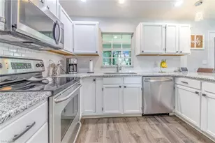 910 Liberty Ln, Auburndale, FL 33823 - Photo 13