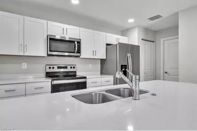 412 NE 25th St, Cape Coral, FL 33909 - Photo 17