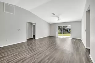 412 NE 25th St, Cape Coral, FL 33909 - Photo 7