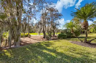 105 Cypress View Dr, Naples, FL 34113 - Photo 21