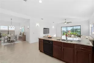 3322 Baltic Dr, Naples, FL 34119 - Photo 7