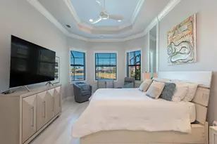 3693 Pleasant Springs Dr, Naples, FL 34119 - Photo 15