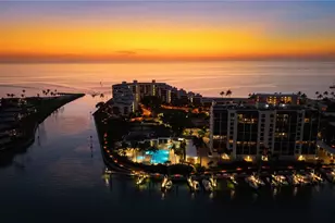 2400 Gulf Shore Blvd N, Naples, FL 34103 - Photo 3