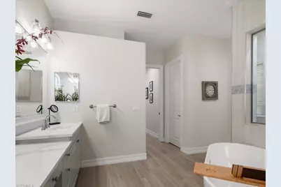 16109 Waterleaf Ln, Fort Myers, FL 33908 - Photo 23