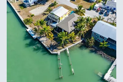 232 Harbor Pl N, Goodland, FL 34140 - Photo 19