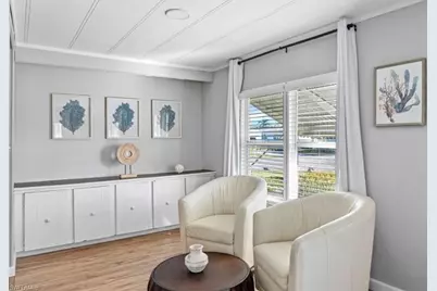 407 Cape Florida Way, Naples, FL 34104 - Photo 5