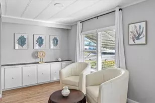 407 Cape Florida Way, Naples, FL 34104 - Photo 5