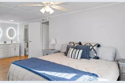 407 Cape Florida Way, Naples, FL 34104 - Photo 7