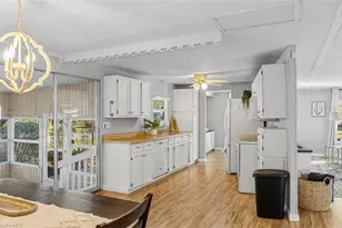 407 Cape Florida Way, Naples, FL 34104 - Photo 13