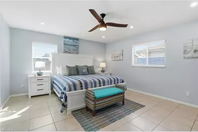 595 109th Ave N, Naples, FL 34108 - Photo 23