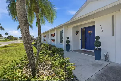 595 109th Ave N, Naples, FL 34108 - Photo 7