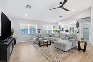 595 109th Ave N, Naples, FL 34108 - Photo 11