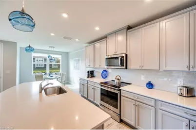 4607 Arboretum Cir #103, Naples, FL 34112 - Photo 7