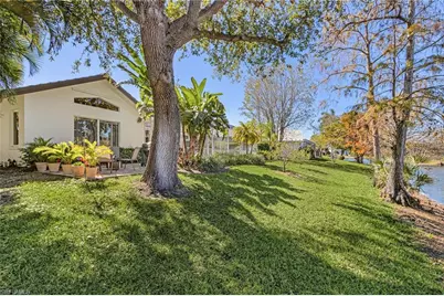 2025 Mission Dr, Naples, FL 34109 - Photo 31