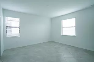 15081 Palamos Cir, Fort Myers, FL 33905 - Photo 7