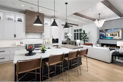 835 11th Ave S, Naples, FL 34102 - Photo 9