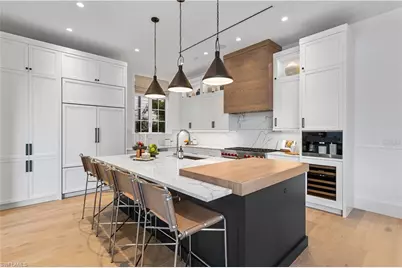 835 11th Ave S, Naples, FL 34102 - Photo 11