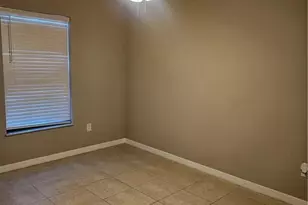 2020 NE 6th St, Cape Coral, FL 33909 - Photo 7