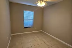 2020 NE 6th St, Cape Coral, FL 33909 - Photo 9