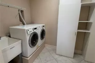 10996 Goodwin St, Bonita Springs, FL 34135 - Photo 9