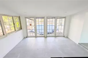 5279 Stratford Ct, Cape Coral, FL 33904 - Photo 5