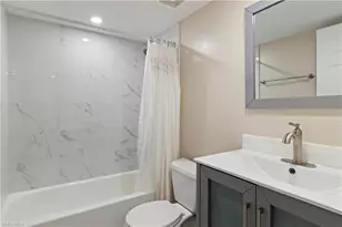 776 Landover Cir, Naples, FL 34104 - Photo 15