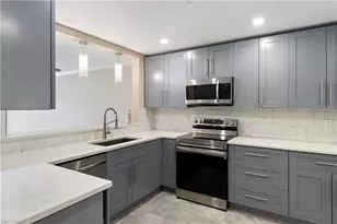 776 Landover Cir, Naples, FL 34104 - Photo 1