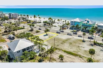 111 Coconut Dr, Fort Myers Beach, FL 33931 - Photo 1