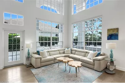 15303 Devon Green Ln, Naples, FL 34110 - Photo 11