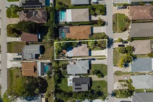 570 104th Ave N, Naples, FL 34108 - Photo 21