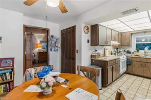 570 104th Ave N, Naples, FL 34108 - Photo 11