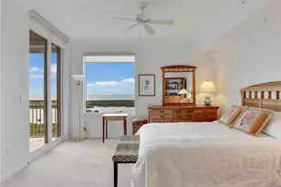 1001 Arbor Lake Dr, Naples, FL 34110 - Photo 25