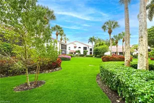 571 E Serendipity Dr, Naples, FL 34108 - Photo 29