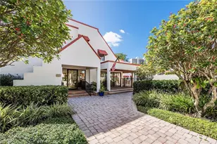 571 E Serendipity Dr, Naples, FL 34108 - Photo 35