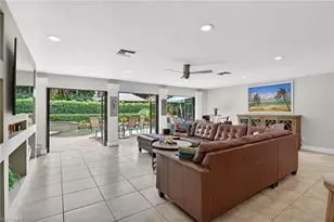 542 92nd Ave N, Naples, FL 34108 - Photo 7